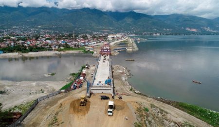 Pembangunan Rekonstruksi Jembatan Palu IV Dikebut