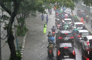 Pemudik Ke Jawa Tengah Diimbau Waspada Cuaca Ekstrem