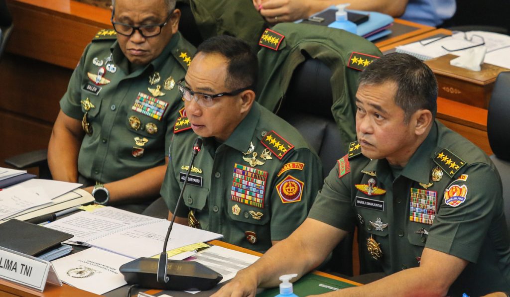 Pengamat Bermasalah Sejak Awal, revisi uu tni haus dihentikan