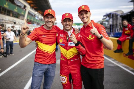 Perlengkapan penting untuk pemilik dan penggemar Ferrari yang bersemangat