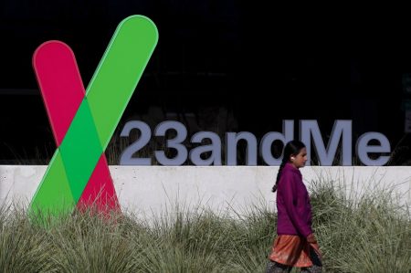 Perusahaan Pengujian DNA 23andMe File untuk Perlindungan Kebangkrutan, CEO mengundurkan diri