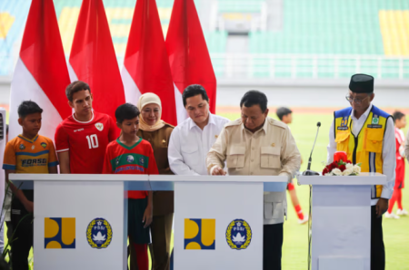 Prabowo resmikan 17 stadion Berstandar FIFA, Erick Thohir Momen Bangun KARAKTER BANGSA MELLALUI SEPAKBOLA