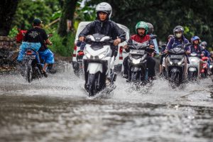 Prakiraan CUACA BMKG HARI INI, 13 Maret 2025 Jawa Barat Waspada Cuaca Ekstrem