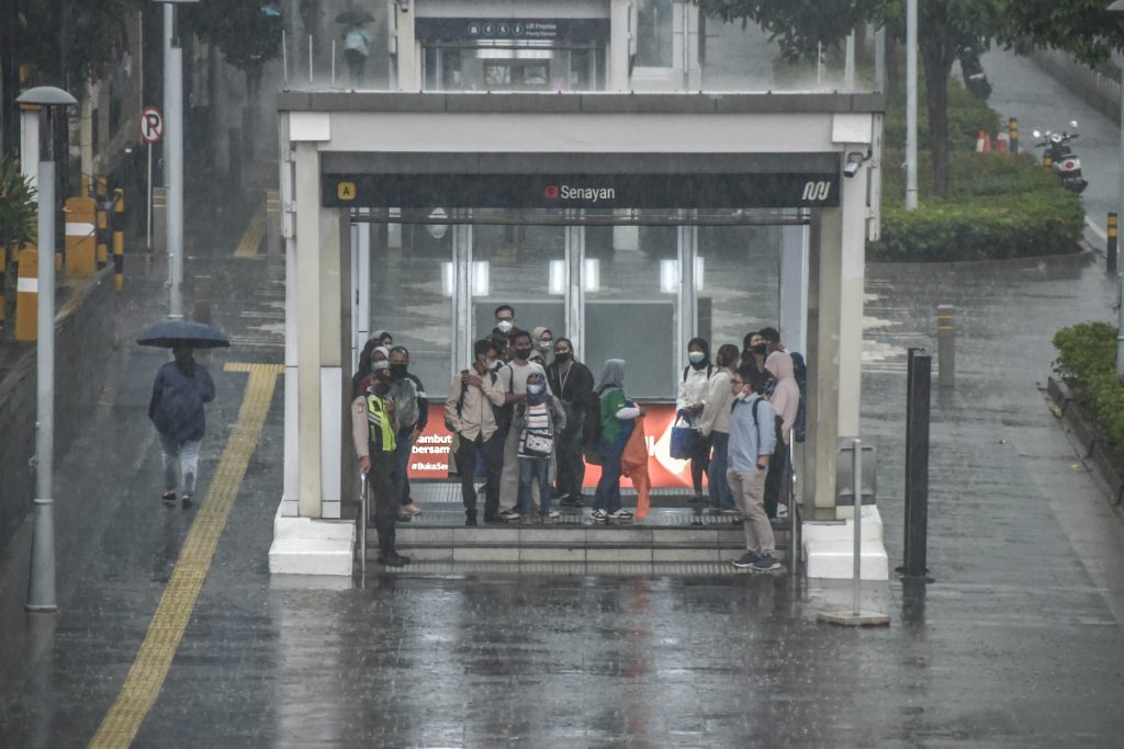 Prakiraan CUACA Jakarta Hari Ini Jumat, 7 Maret 2025 Hujan Di Siang Dan Sore Hari