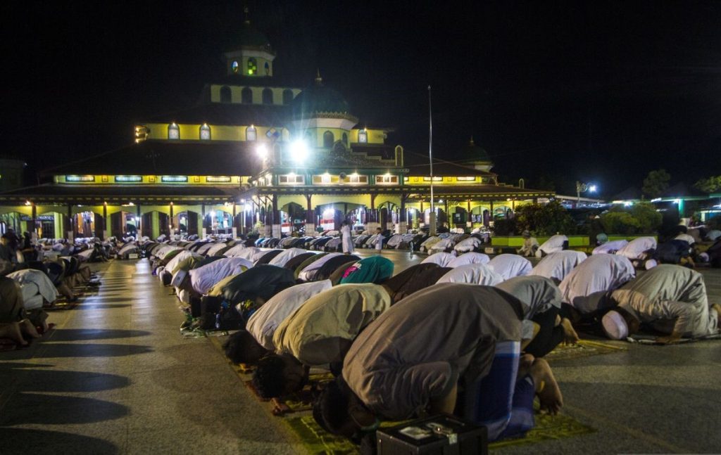 Rahasia Kebaanikan Di Malam Lailatul Qadar