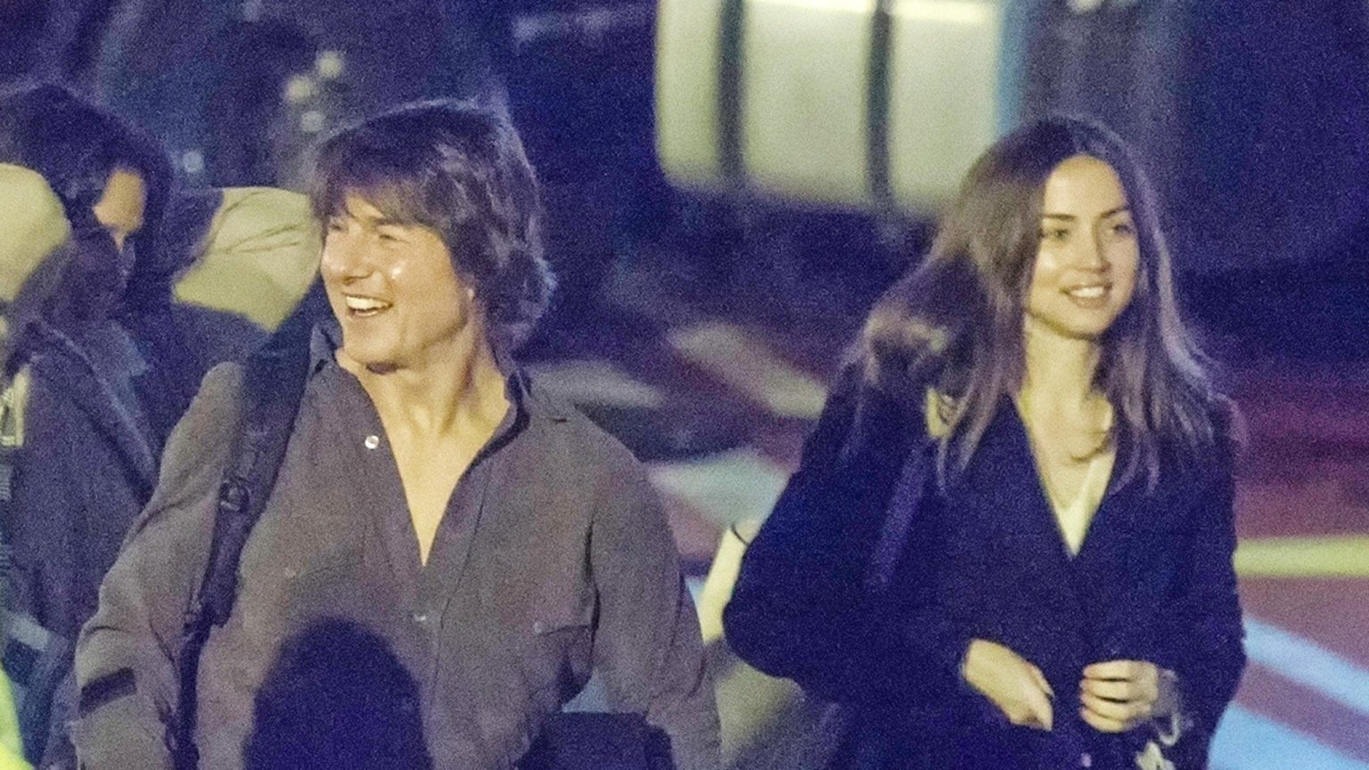 Tom Cruise & Ana de Armas Rumor kencan bahan bakar, tamasya lain di Inggris