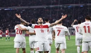 Turki, Serbia, Dan Yunani Raih Promosi Ke Liga A Liga Negara Uefa