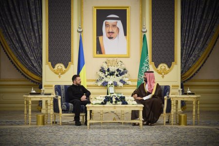 Ukraina Dan sebagai Bertemu Di Arab Saudi Unkari Solusi