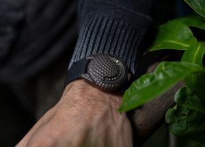 Urwerk debut arloji T-rex UR-101 baru, terbatas hanya 100 buah